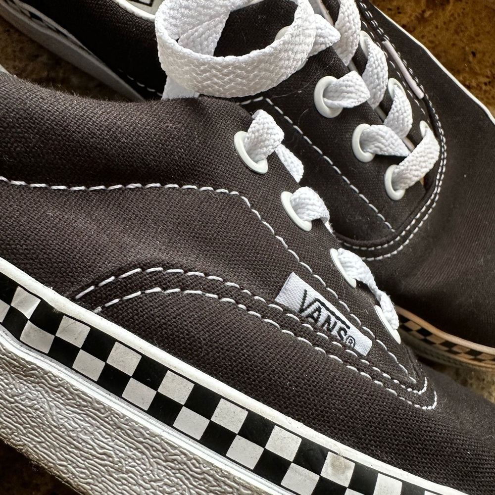 Vans shoe women’s size 6 1/2. Black and white checkered.